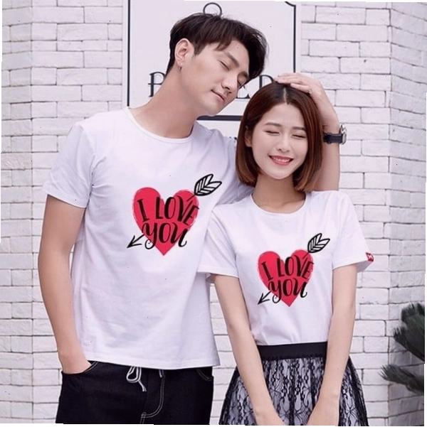 Áo đôi đẹp với thiết kế tối giản, màu trắng in chữ đen