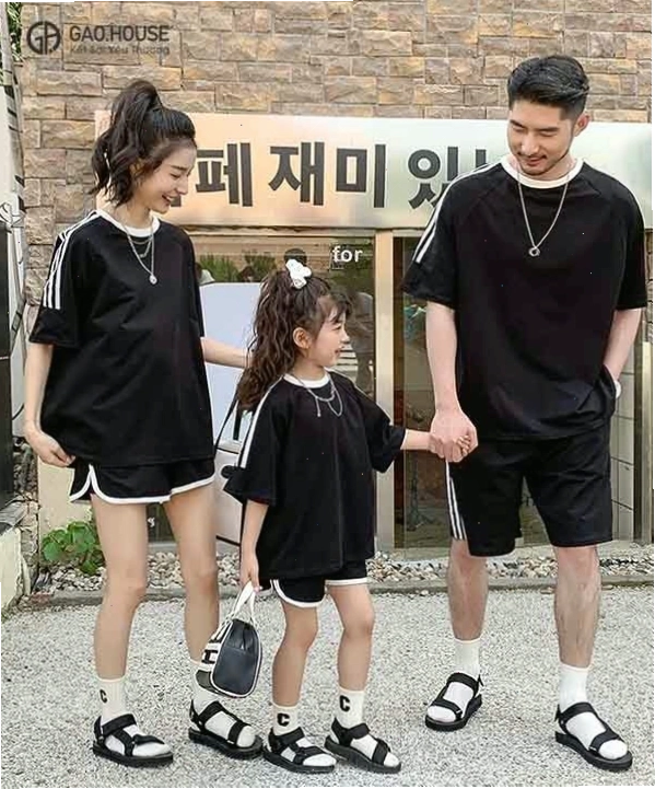 Áo đồng phục gia đình thể thao màu đen, năng động và mạnh mẽ