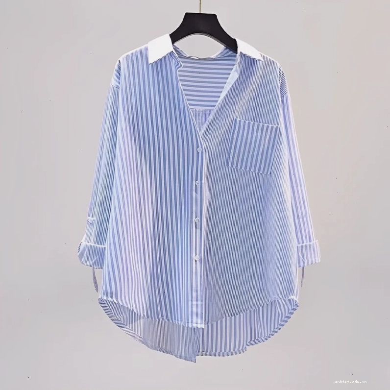 Áo sơ mi kẻ sọc xanh dáng rộng dài tay style Hàn Quốc