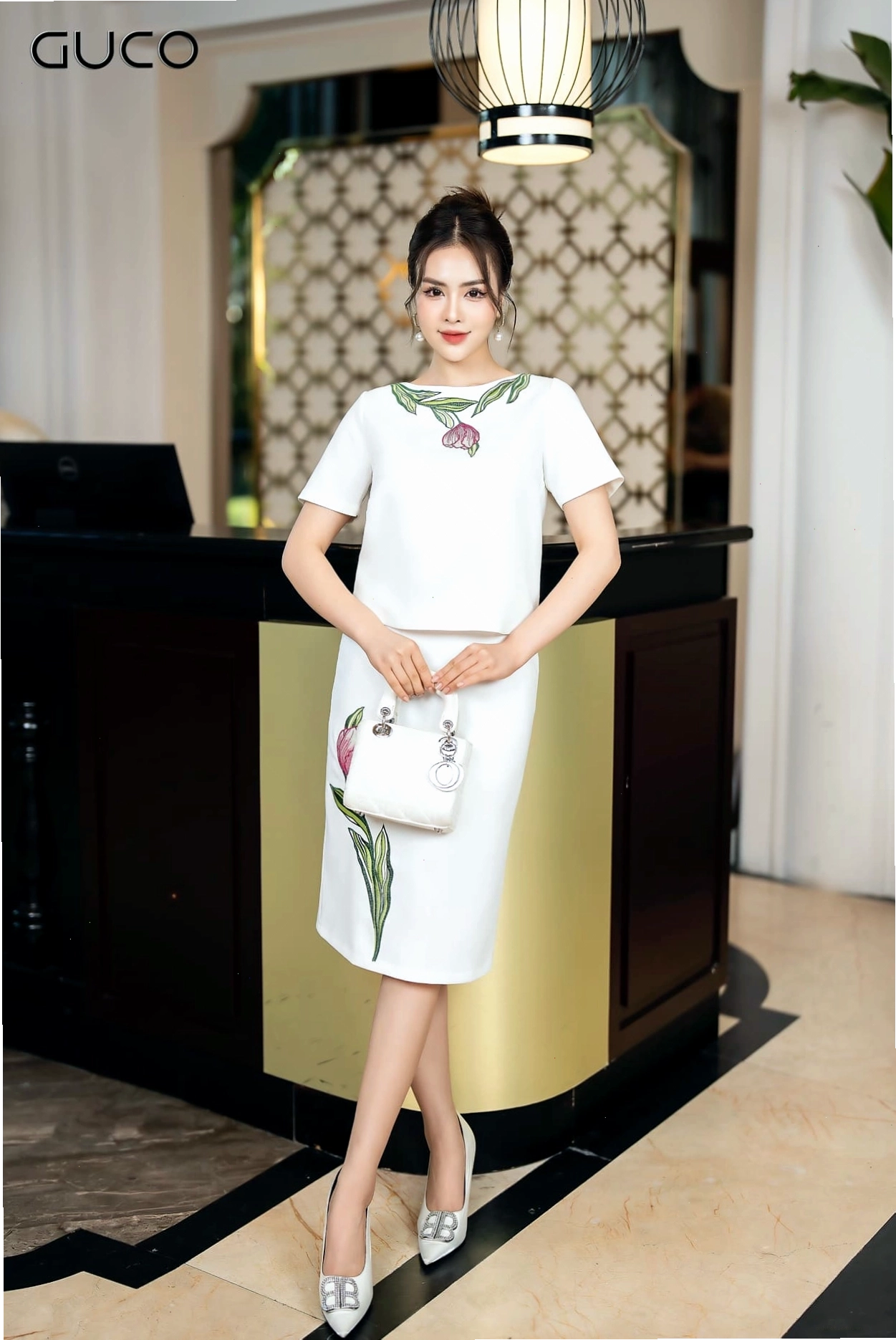 Chân váy thêu hoa Tulip - Trắng V10009