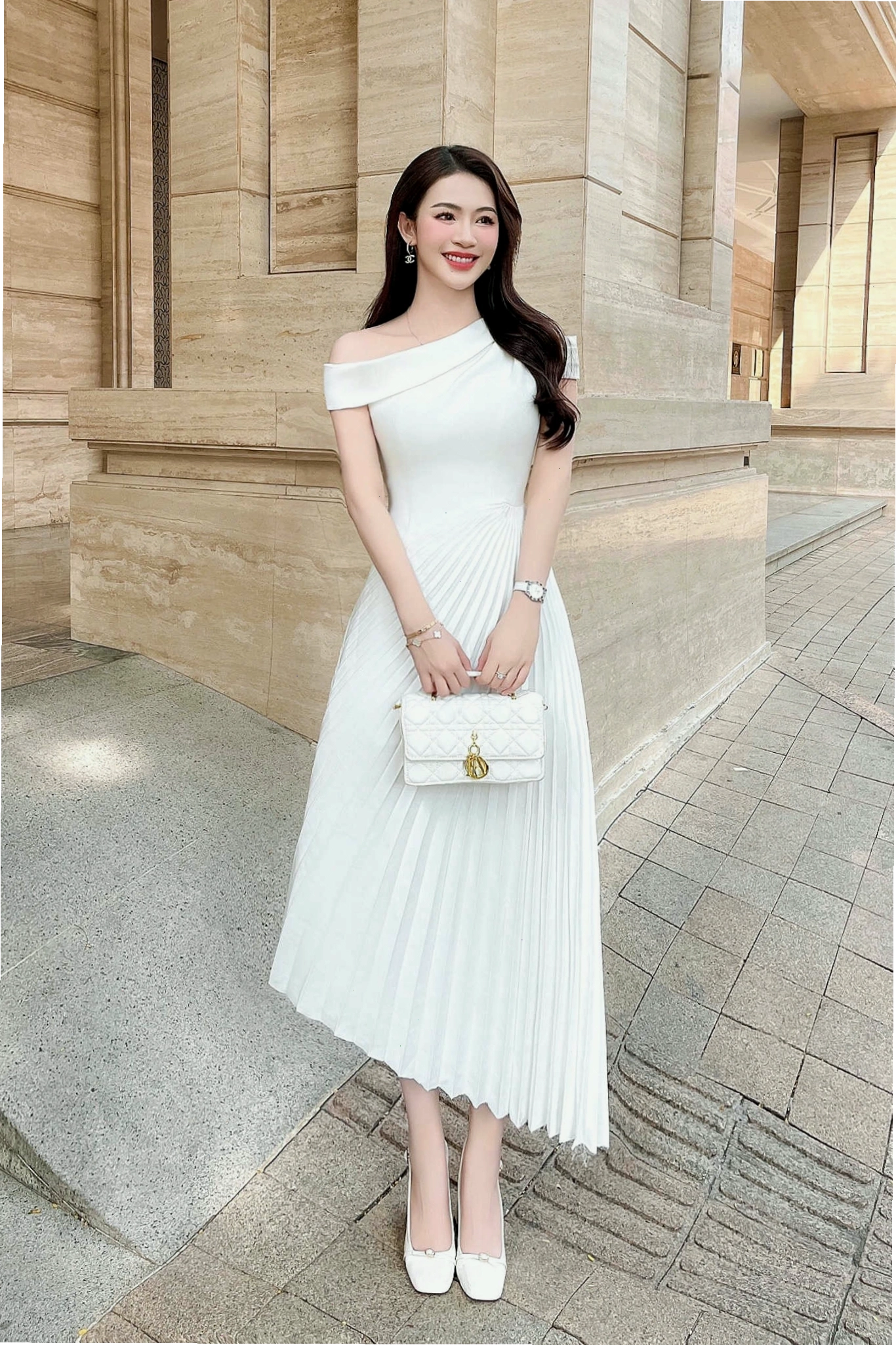 Đầm lệch vai cao cấp thiết kế xếp ly tinh tế, chất liệu lụa cao cấp