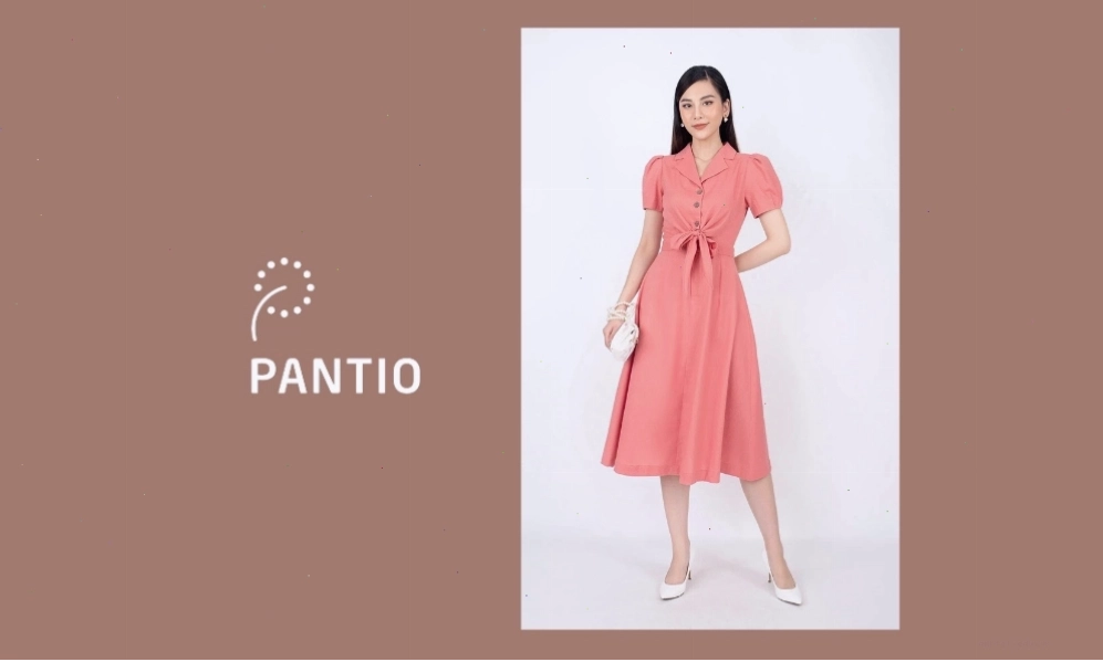 Đầm suông cổ sơ mi dáng rộng, màu xanh dương nhạt
