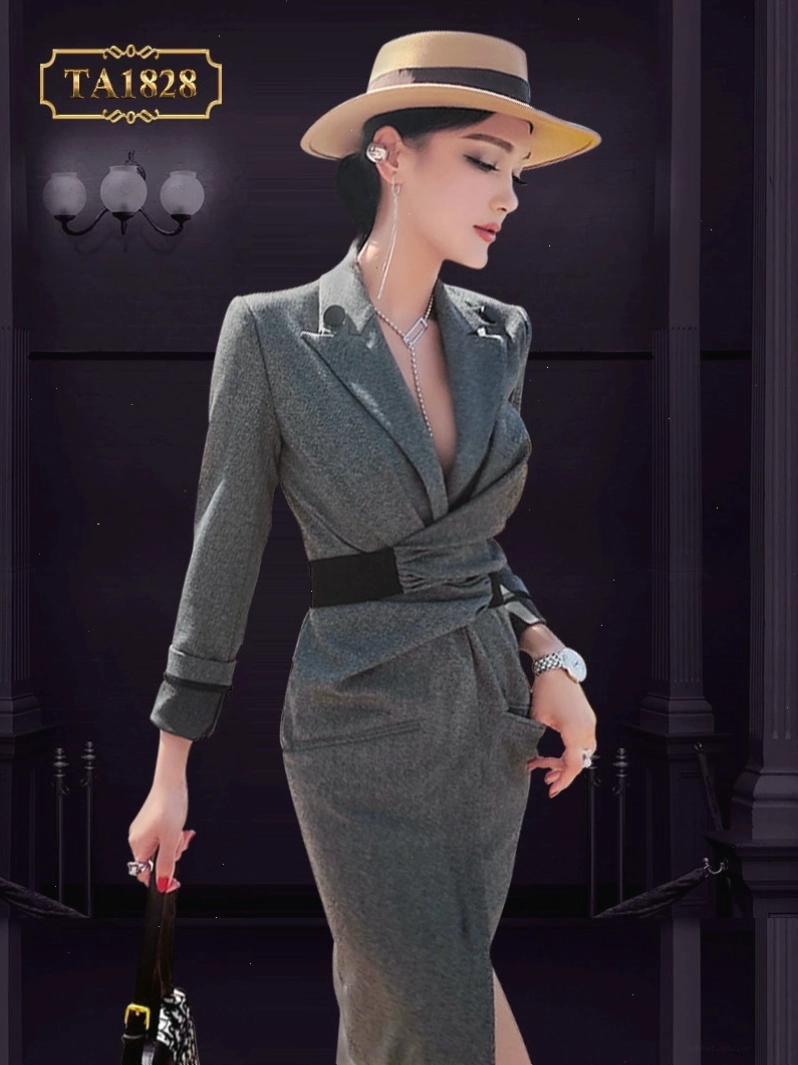 Đầm vest ánh kim màu ghi xám, thiết kế cổ vest, tay dài, xẻ tà cao quyến rũ