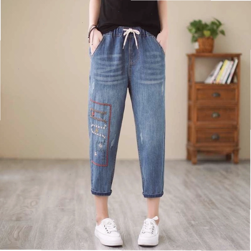 Quần jean baggy nữ lưng thun màu xanh đậm, dáng suông rộng, chất liệu co giãn thoải mái