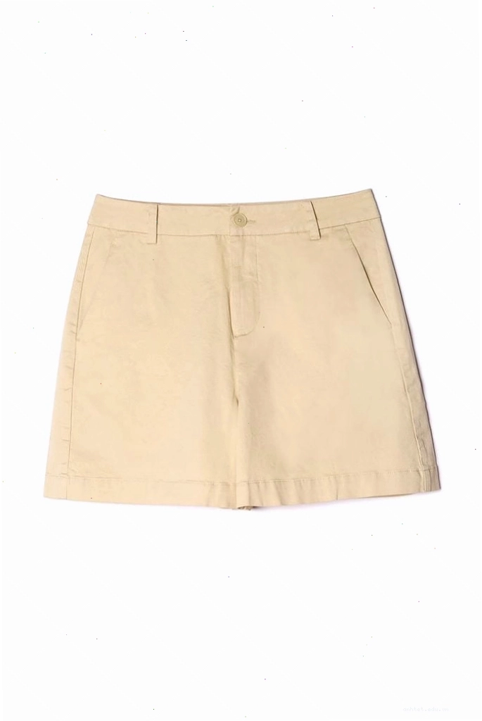 Quần Short Kaki nữ Ninomaxx màu be, dáng đứng, cạp cao, ống quần trên gối