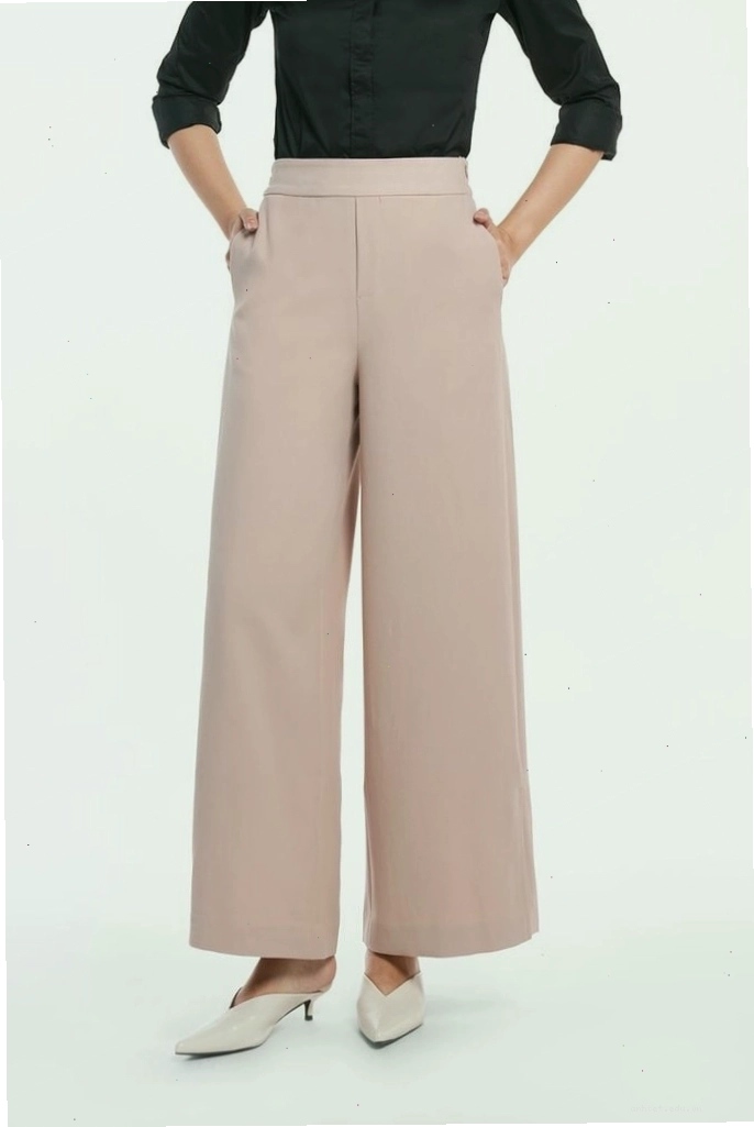 Quần tây nữ ống rộng form wide-leg màu nâu, chất vải bền rũ nhẹ