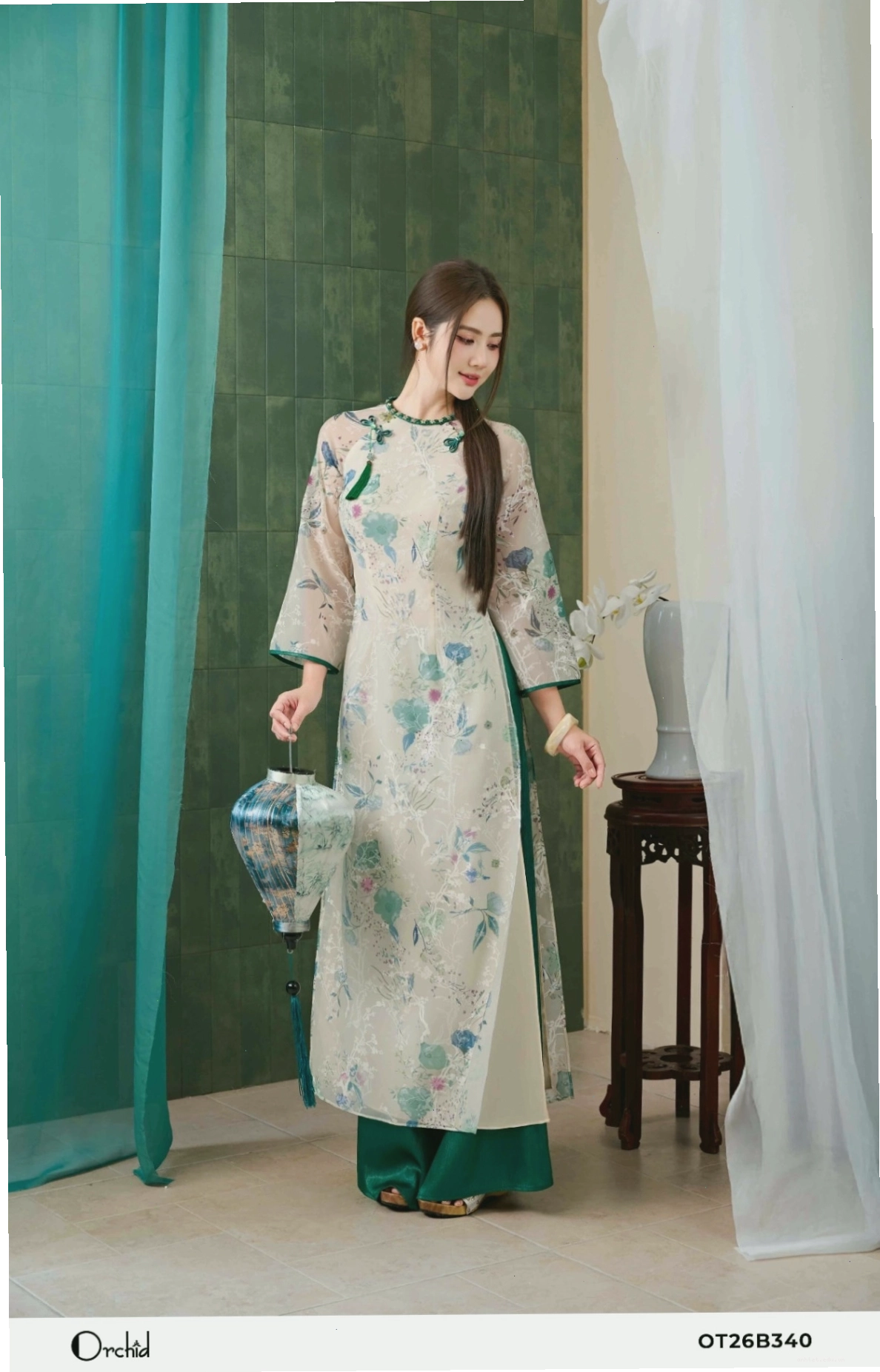 Sét bộ áo dài tơ in hoa xanh 3D, cổ tròn tay lỡ
