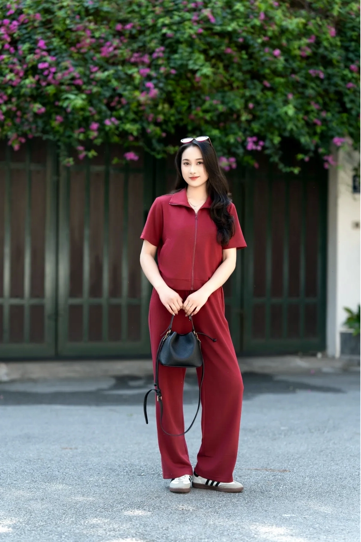 Set đồ nữ áo cộc tay khóa kéo và quần dài