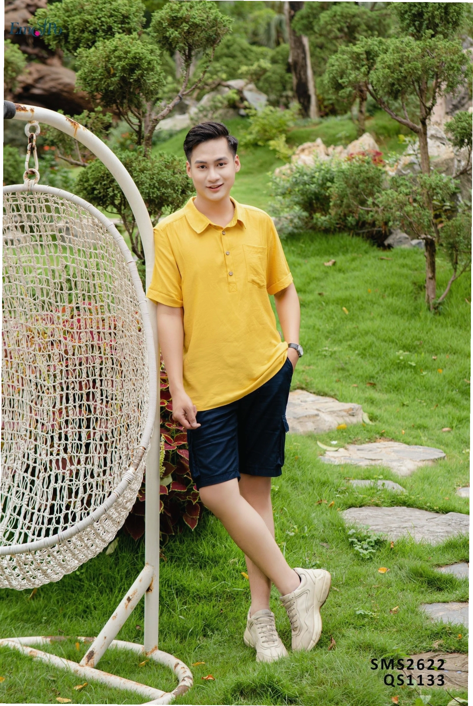 Sơ mi nam cổ chui, túi ngực, tay lơ vê
