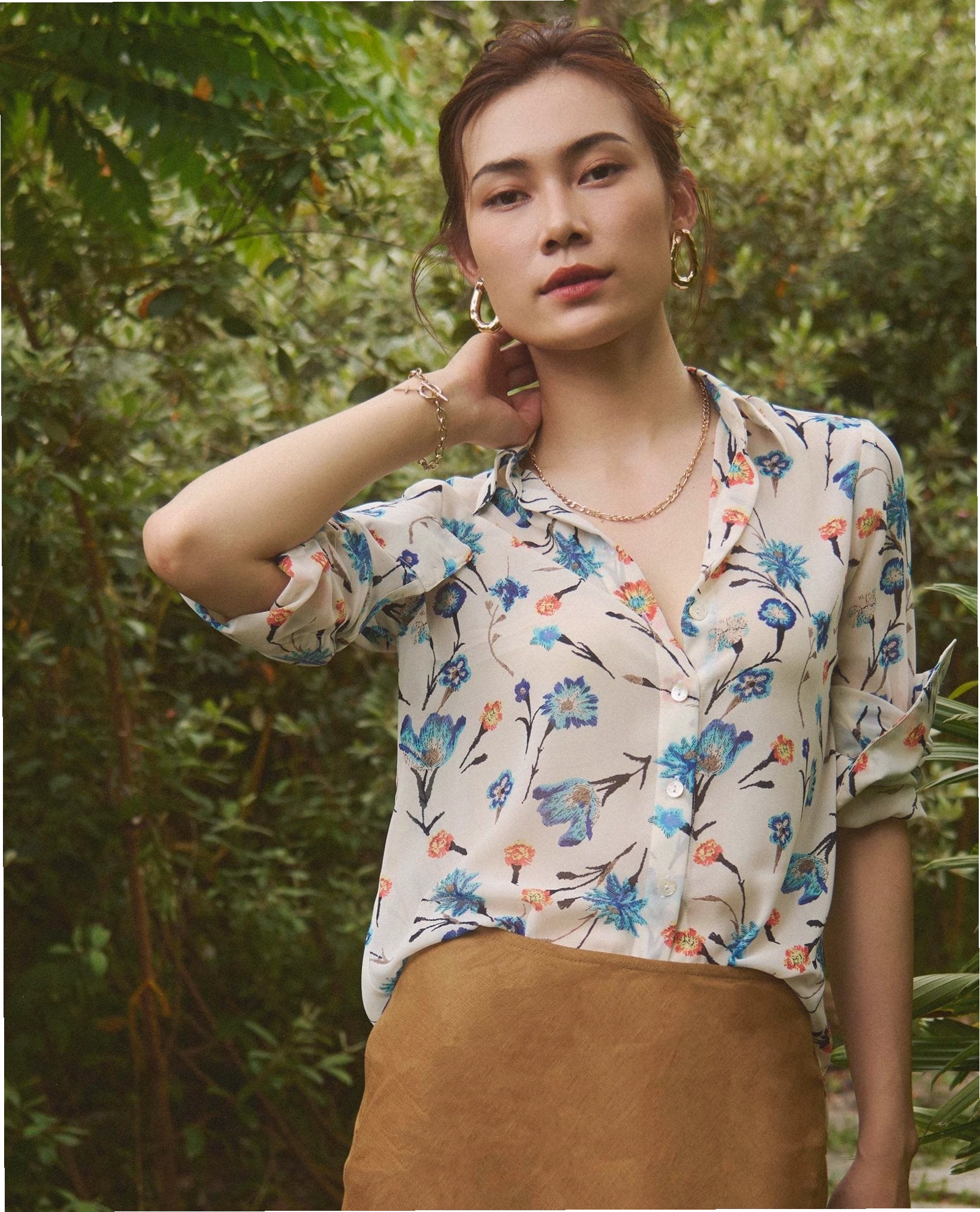 Tổng hợp các mẫu áo sơ mi hoa vintage ấn tượng.