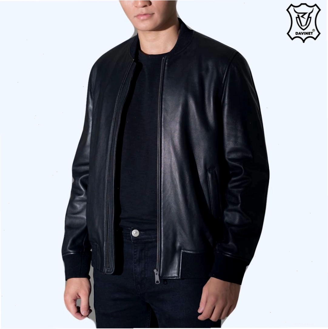 Tổng thể áo khoác bomber da nam, phom dáng chuẩn
