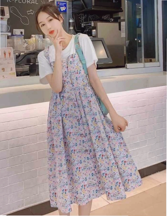 Váy hoa nhí dáng yếm cho những cô nàng thích phong cách công chúa bánh bèo, màu hồng pastel