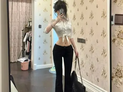 Top 70+ ảnh quần ống loe tôn dáng dạo phố cực xinh