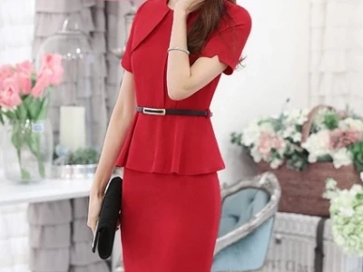 Set áo thun chân váy: Biến hóa street style 2026